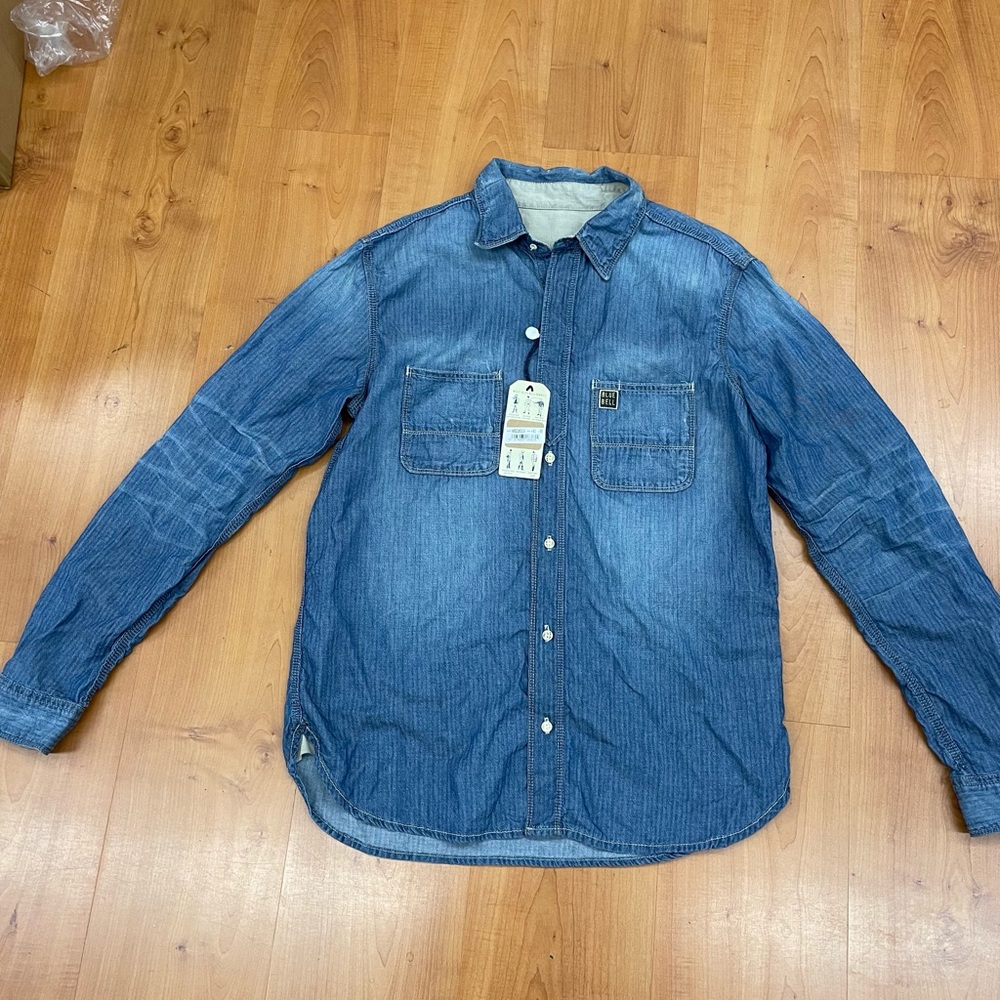 Wrangler Men’s button up denim Shirt